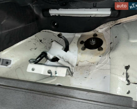 Фольксваген Крафтер 2013 в Виноградове на Automoto.ua Белый Фольксваген Крафтер, объемом двигателя 2 л и пробегом 477 тыс. км за 12900 $, фото 33 на Automoto.ua