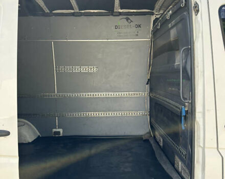 Білий Фольксваген Крафтєр, об'ємом двигуна 1.97 л та пробігом 500 тис. км за 13000 $, фото 14 на Automoto.ua