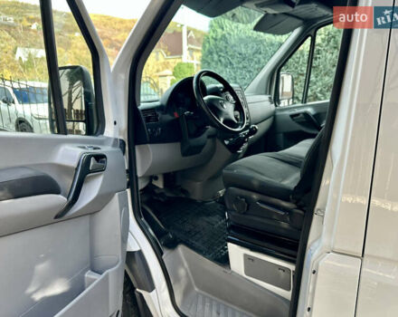 Фольксваген Крафтер 2013 в Виноградове на Automoto.ua Белый Фольксваген Крафтер, объемом двигателя 2 л и пробегом 477 тыс. км за 12900 $, фото 45 на Automoto.ua