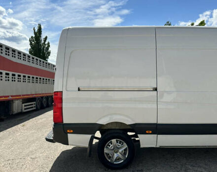 Білий Фольксваген Крафтєр, об'ємом двигуна 1.97 л та пробігом 500 тис. км за 13000 $, фото 11 на Automoto.ua