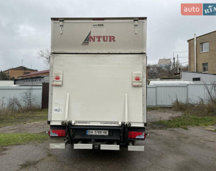 Белый Фольксваген Крафтер, объемом двигателя 1.97 л и пробегом 192 тыс. км за 22800 $, фото 3 на Automoto.ua