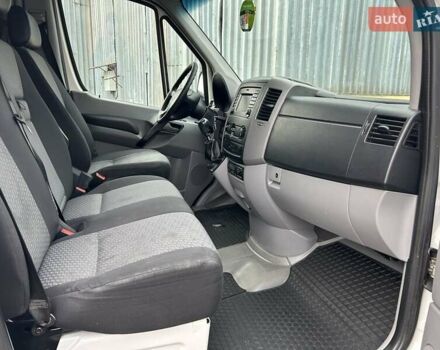 Белый Фольксваген Крафтер, объемом двигателя 1.97 л и пробегом 371 тыс. км за 14500 $, фото 26 на Automoto.ua