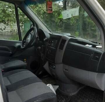 Белый Фольксваген Крафтер, объемом двигателя 2 л и пробегом 485 тыс. км за 9500 $, фото 6 на Automoto.ua