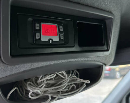 Белый Фольксваген Крафтер, объемом двигателя 1.97 л и пробегом 265 тыс. км за 16000 $, фото 17 на Automoto.ua