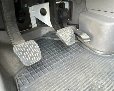 Білий Фольксваген Крафтєр, об'ємом двигуна 1.97 л та пробігом 265 тис. км за 15500 $, фото 22 на Automoto.ua