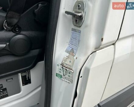 Белый Фольксваген Крафтер, объемом двигателя 1.97 л и пробегом 371 тыс. км за 14500 $, фото 18 на Automoto.ua