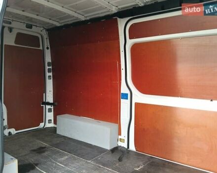 Белый Фольксваген Крафтер, объемом двигателя 1.97 л и пробегом 257 тыс. км за 18500 $, фото 2 на Automoto.ua