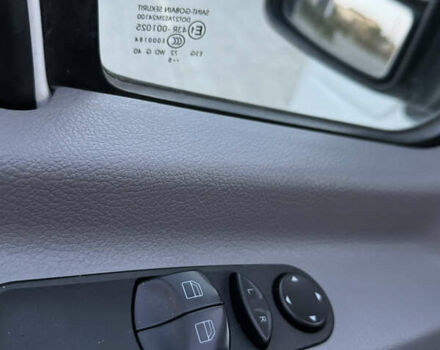 Білий Фольксваген Крафтєр, об'ємом двигуна 2 л та пробігом 147 тис. км за 19700 $, фото 10 на Automoto.ua