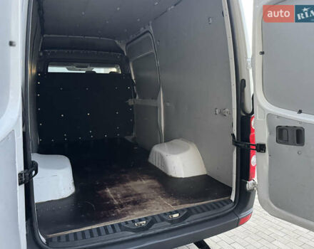 Белый Фольксваген Крафтер, объемом двигателя 2 л и пробегом 147 тыс. км за 19800 $, фото 25 на Automoto.ua