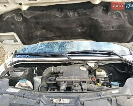 Белый Фольксваген Крафтер, объемом двигателя 1.97 л и пробегом 257 тыс. км за 18500 $, фото 16 на Automoto.ua