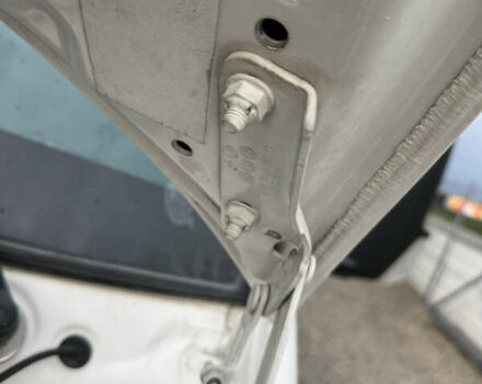 Белый Фольксваген Крафтер, объемом двигателя 0 л и пробегом 289 тыс. км за 15500 $, фото 24 на Automoto.ua