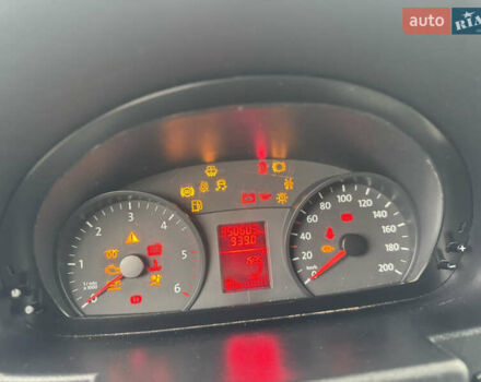 Белый Фольксваген Крафтер, объемом двигателя 1.97 л и пробегом 350 тыс. км за 13650 $, фото 6 на Automoto.ua