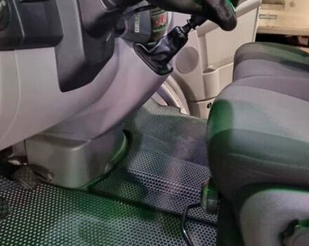 Белый Фольксваген Крафтер, объемом двигателя 1.97 л и пробегом 468 тыс. км за 14200 $, фото 18 на Automoto.ua