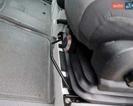 Білий Фольксваген Крафтєр, об'ємом двигуна 2 л та пробігом 264 тис. км за 18950 $, фото 11 на Automoto.ua