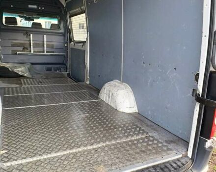 Белый Фольксваген Крафтер, объемом двигателя 1.97 л и пробегом 344 тыс. км за 19000 $, фото 8 на Automoto.ua