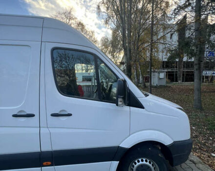 Белый Фольксваген Крафтер, объемом двигателя 1.97 л и пробегом 272 тыс. км за 17000 $, фото 2 на Automoto.ua