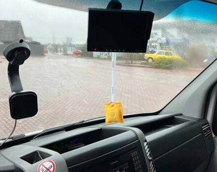 Білий Фольксваген Крафтєр, об'ємом двигуна 1.97 л та пробігом 263 тис. км за 17700 $, фото 13 на Automoto.ua