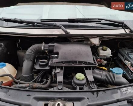 Білий Фольксваген Крафтєр, об'ємом двигуна 2 л та пробігом 264 тис. км за 18950 $, фото 1 на Automoto.ua