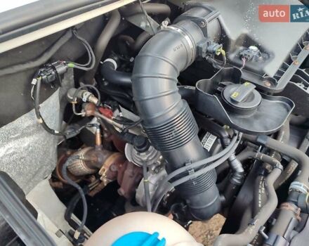 Белый Фольксваген Крафтер, объемом двигателя 2 л и пробегом 260 тыс. км за 21500 $, фото 28 на Automoto.ua