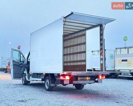 Білий Фольксваген Крафтєр, об'ємом двигуна 2 л та пробігом 200 тис. км за 18800 $, фото 25 на Automoto.ua