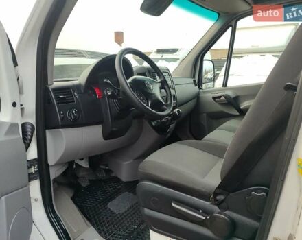 Белый Фольксваген Крафтер, объемом двигателя 2 л и пробегом 260 тыс. км за 21500 $, фото 20 на Automoto.ua