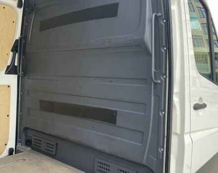 Белый Фольксваген Крафтер, объемом двигателя 2 л и пробегом 119 тыс. км за 22999 $, фото 70 на Automoto.ua