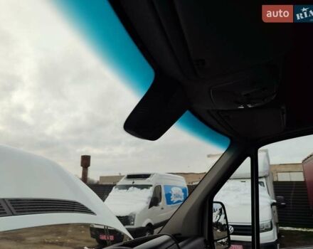 Белый Фольксваген Крафтер, объемом двигателя 2 л и пробегом 260 тыс. км за 21500 $, фото 23 на Automoto.ua