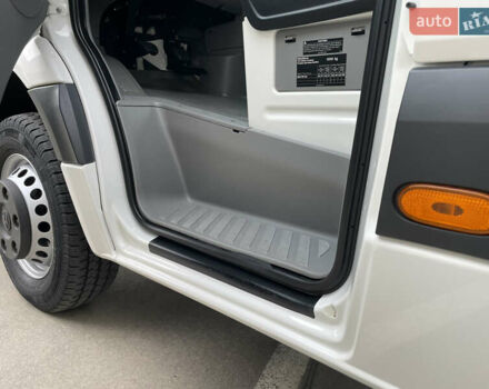 Белый Фольксваген Крафтер, объемом двигателя 2 л и пробегом 119 тыс. км за 22999 $, фото 36 на Automoto.ua