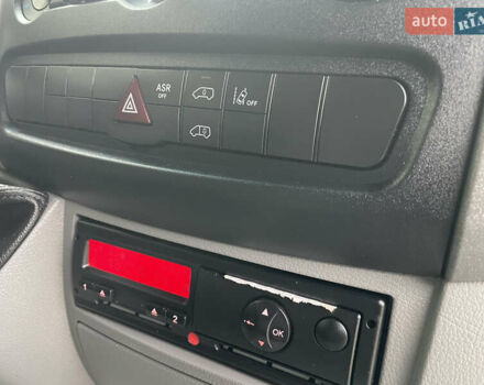 Белый Фольксваген Крафтер, объемом двигателя 2 л и пробегом 119 тыс. км за 22999 $, фото 62 на Automoto.ua