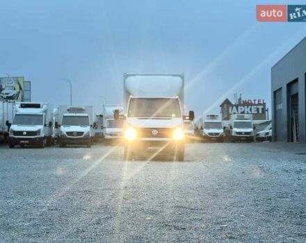 Білий Фольксваген Крафтєр, об'ємом двигуна 2 л та пробігом 200 тис. км за 18800 $, фото 6 на Automoto.ua