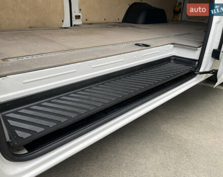 Белый Фольксваген Крафтер, объемом двигателя 2 л и пробегом 119 тыс. км за 22999 $, фото 76 на Automoto.ua