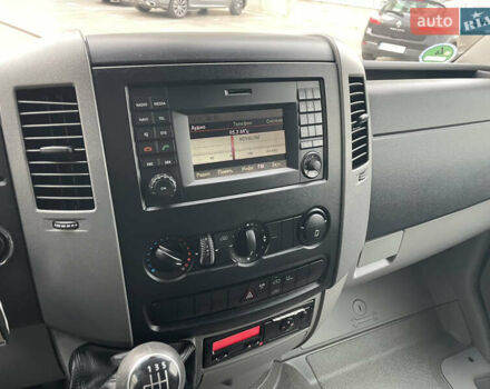 Белый Фольксваген Крафтер, объемом двигателя 2 л и пробегом 119 тыс. км за 22999 $, фото 52 на Automoto.ua