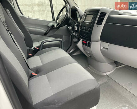 Белый Фольксваген Крафтер, объемом двигателя 2 л и пробегом 119 тыс. км за 22999 $, фото 60 на Automoto.ua