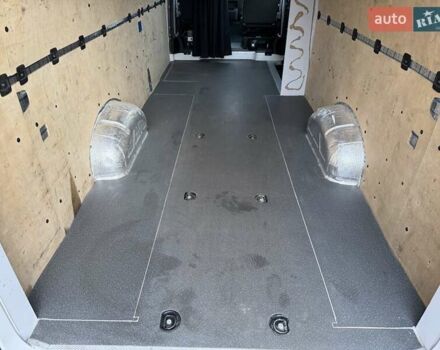 Белый Фольксваген Крафтер, объемом двигателя 1.97 л и пробегом 200 тыс. км за 21900 $, фото 70 на Automoto.ua