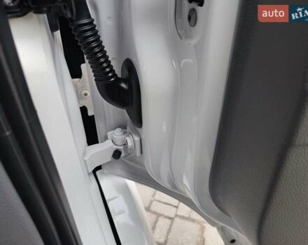 Фольксваген Крафтєр 2018 у Дубно на Automoto.ua Білий Фольксваген Крафтєр, об'ємом двигуна 2 л та пробігом 195 тис. км за 21800 $, фото 60 на Automoto.ua