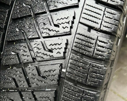 Белый Фольксваген Крафтер, объемом двигателя 1.97 л и пробегом 375 тыс. км за 25000 $, фото 2 на Automoto.ua