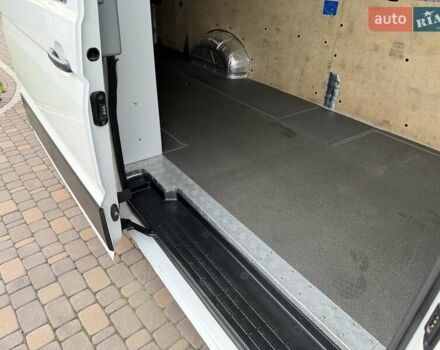 Белый Фольксваген Крафтер, объемом двигателя 1.97 л и пробегом 200 тыс. км за 21900 $, фото 47 на Automoto.ua