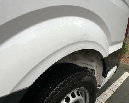 Белый Фольксваген Крафтер, объемом двигателя 1.97 л и пробегом 375 тыс. км за 25000 $, фото 7 на Automoto.ua