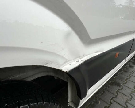 Белый Фольксваген Крафтер, объемом двигателя 1.97 л и пробегом 375 тыс. км за 25000 $, фото 6 на Automoto.ua