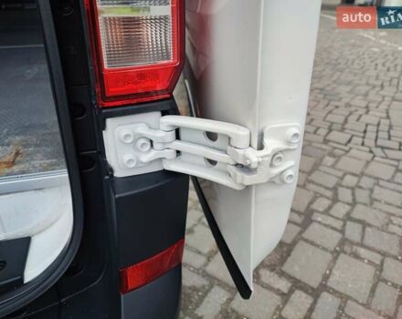 Фольксваген Крафтєр 2018 у Дубно на Automoto.ua Білий Фольксваген Крафтєр, об'ємом двигуна 2 л та пробігом 195 тис. км за 21800 $, фото 90 на Automoto.ua