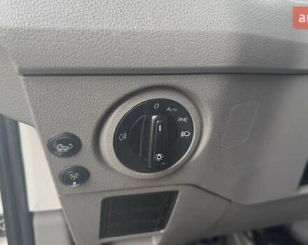 Белый Фольксваген Крафтер, объемом двигателя 2 л и пробегом 288 тыс. км за 21300 $, фото 29 на Automoto.ua