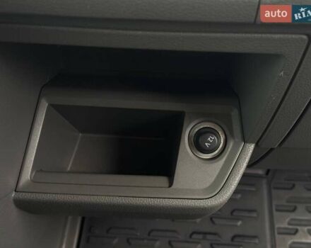 Белый Фольксваген Крафтер, объемом двигателя 1.97 л и пробегом 265 тыс. км за 19700 $, фото 40 на Automoto.ua