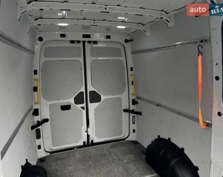 Белый Фольксваген Крафтер, объемом двигателя 1.97 л и пробегом 265 тыс. км за 19700 $, фото 53 на Automoto.ua