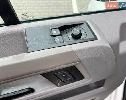 Белый Фольксваген Крафтер, объемом двигателя 2 л и пробегом 226 тыс. км за 22700 $, фото 12 на Automoto.ua