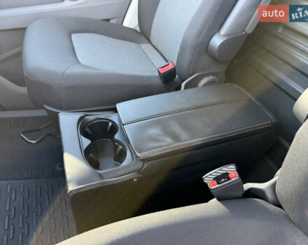 Белый Фольксваген Крафтер, объемом двигателя 0 л и пробегом 219 тыс. км за 24900 $, фото 37 на Automoto.ua