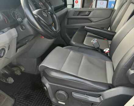 Белый Фольксваген Крафтер, объемом двигателя 1.97 л и пробегом 278 тыс. км за 19000 $, фото 12 на Automoto.ua