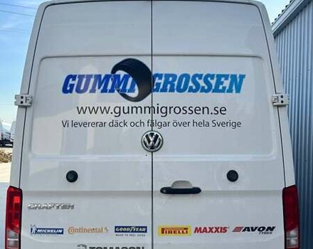 Белый Фольксваген Крафтер, объемом двигателя 2 л и пробегом 369 тыс. км за 21200 $, фото 3 на Automoto.ua