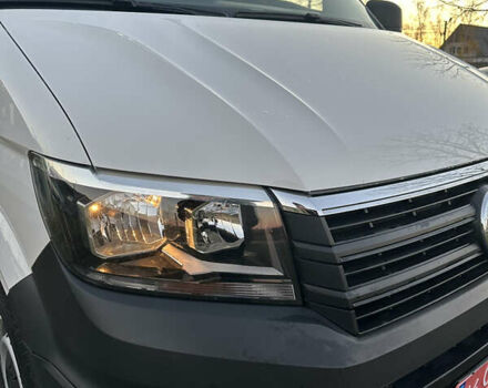 Білий Фольксваген Крафтєр, об'ємом двигуна 1.97 л та пробігом 268 тис. км за 21500 $, фото 11 на Automoto.ua