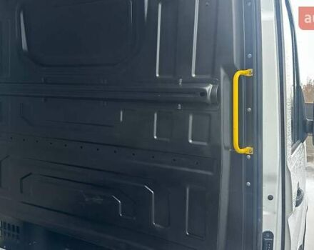 Белый Фольксваген Крафтер, объемом двигателя 2 л и пробегом 369 тыс. км за 21800 $, фото 14 на Automoto.ua