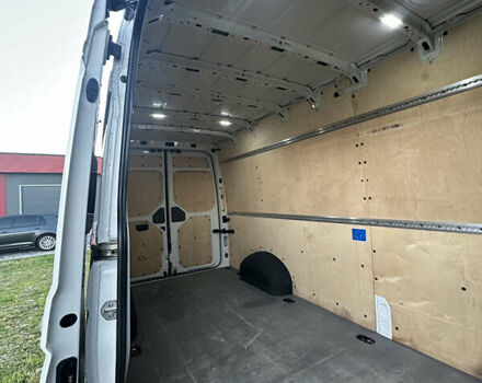 Білий Фольксваген Крафтєр, об'ємом двигуна 1.97 л та пробігом 268 тис. км за 21500 $, фото 30 на Automoto.ua